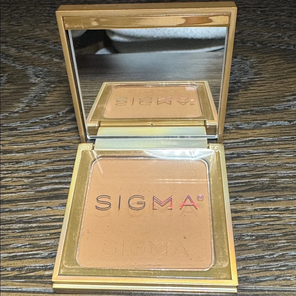 Sigma Beauty Matte Bronzer medium